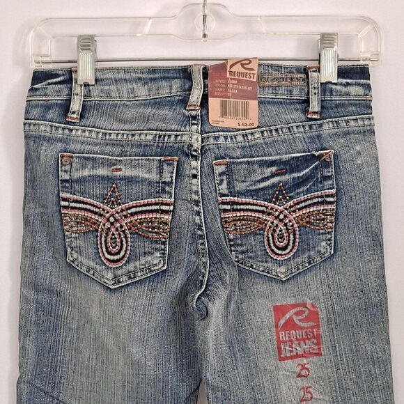 Request Juniors Capris  NWT - Picture 7 of 8